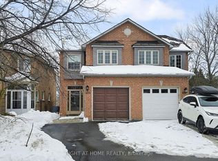 605 Willowick Dr, Newmarket, ON L3X 2A9