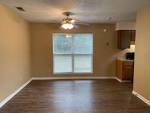 124 Westscott Dr Photo 1