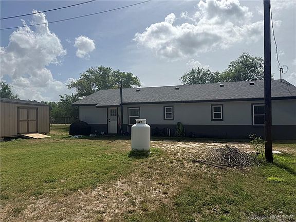 3rd image of 314 La Llanta Ln
