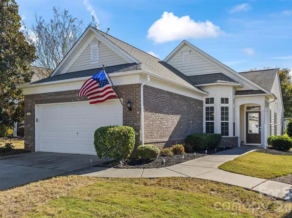 7406 Carolina Jessamine Ct, Indian Land, SC 29707
