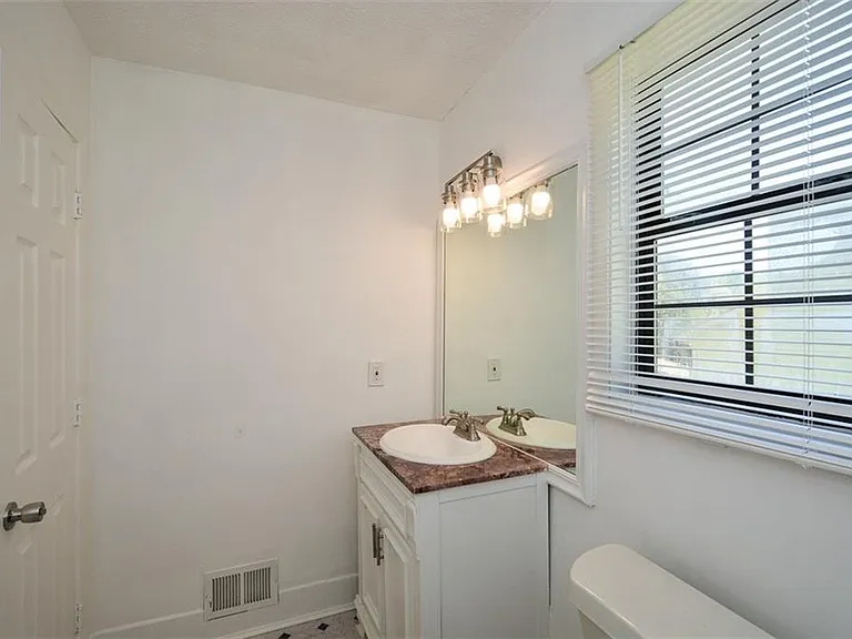 160 Timber Creek Ln SW — Photo 43