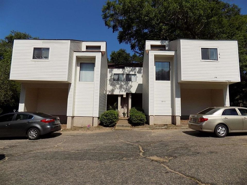 1st image of 1844 Larette Dr APT B