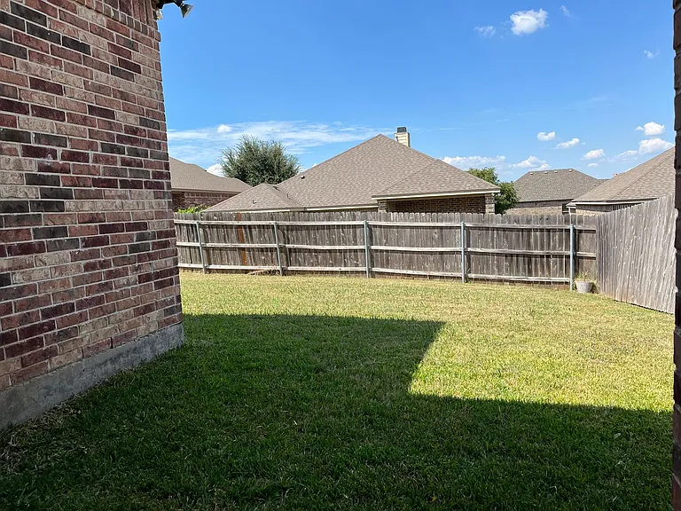 3005 Stallion Dr — Photo 21
