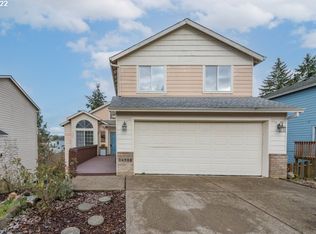 16980 SE Dunhill Loop, Damascus, OR 97089