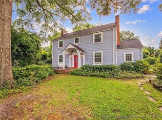 220 Bradford Ave, Fayetteville, NC 28301