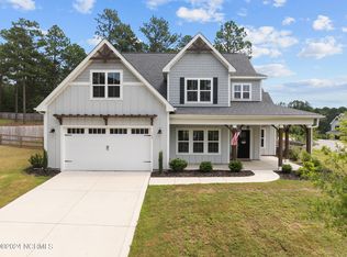 145 Amelia Dr, Carthage, NC 28327