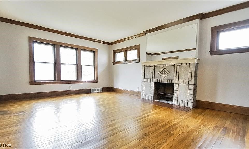 3996 Bluestone Rd, Cleveland Heights, OH 44121 | Zillow