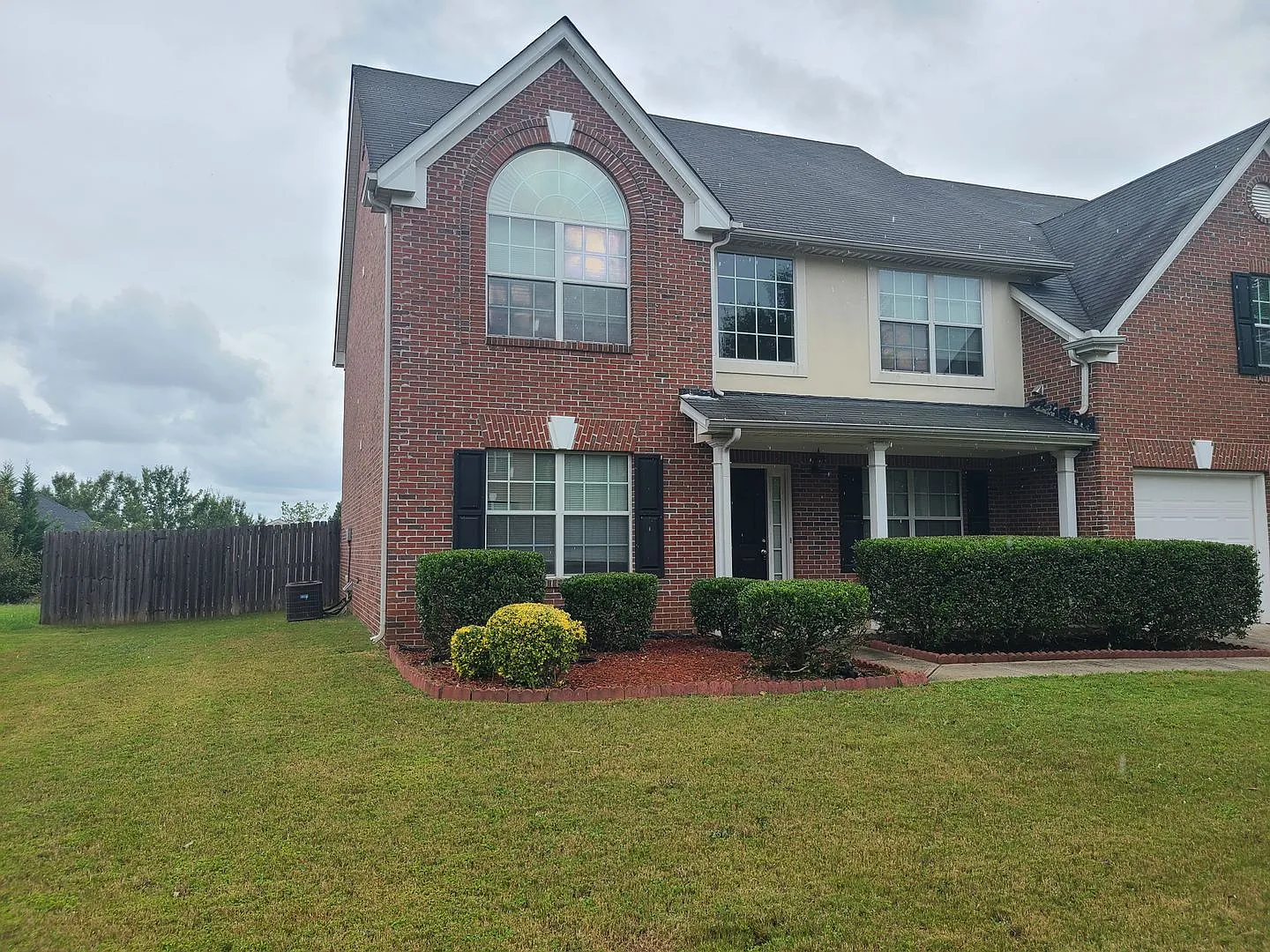 4 Bedroom 3 Bath 2 Car Garage, Henry County — Photo 2