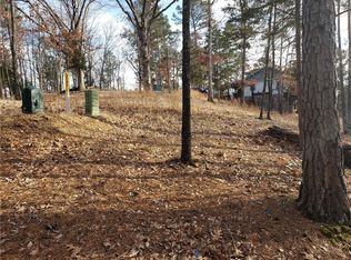 8 Corley Loop, Eureka Springs, AR 72632