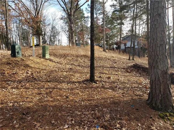 8 Corley Loop, Eureka Springs, AR 72632
