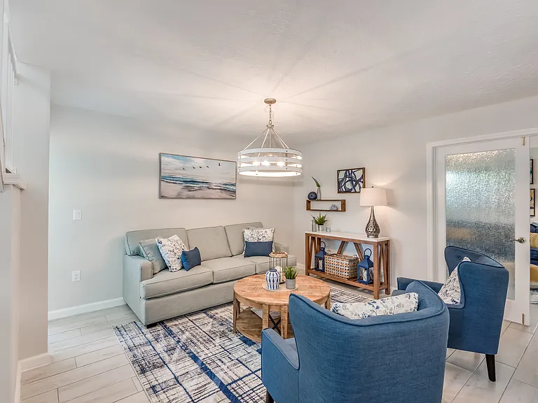 212 Seaport Blvd #212 — Photo 5