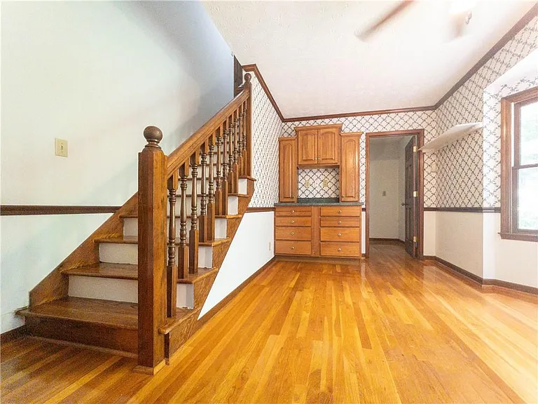 965 Millbrook Ct — Photo 13