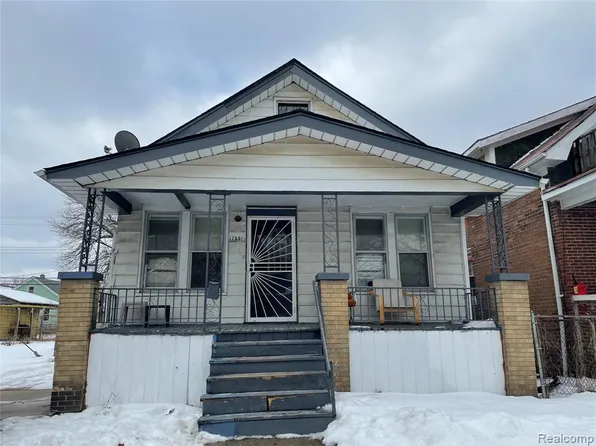 17551 Lumpkin St, Detroit, MI 48212