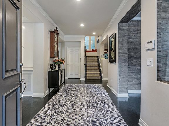 4th image of 1059 Galloway St