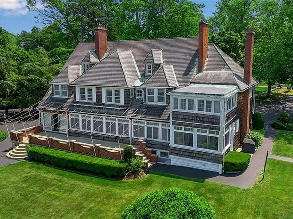 6100 Old Lake Shore Rd, Lake View, NY 14085