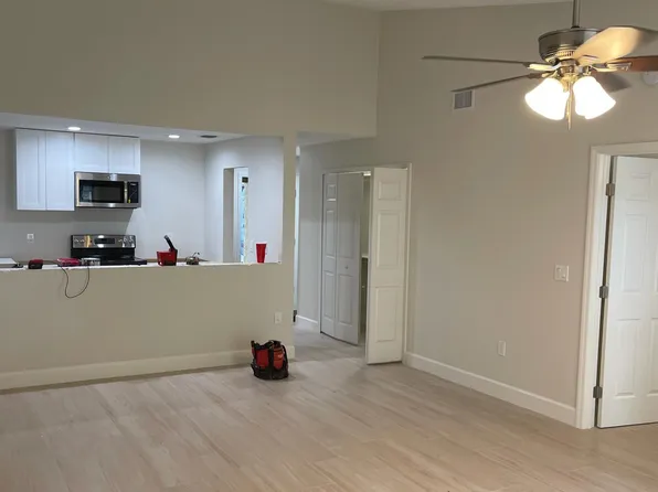 127 Scottsdale Loop, Lakeland, FL 33803