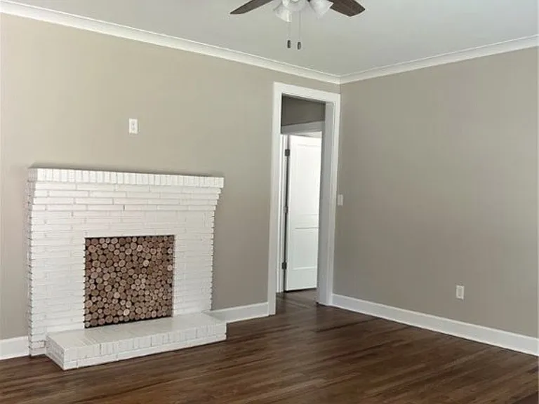 100 Timothy Pl — Photo 3