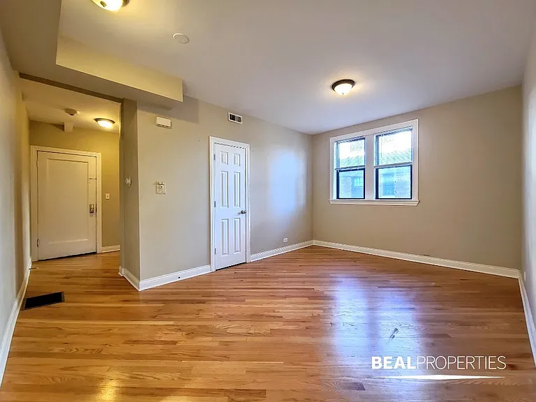 894 Green Bay Rd #2 — Photo 2