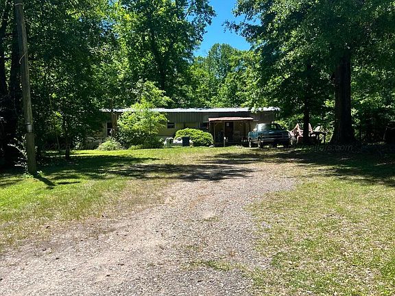 3rd image of 8145 Highway 195