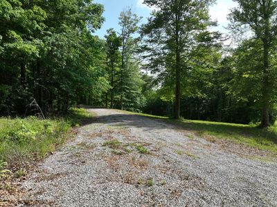 18 Chestnut Hills Rd, Burkesville, KY, 42717