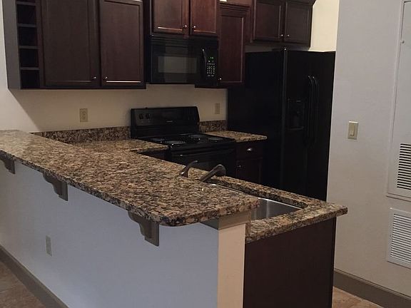 5th image of 1100 SW 6th Ave APT 207