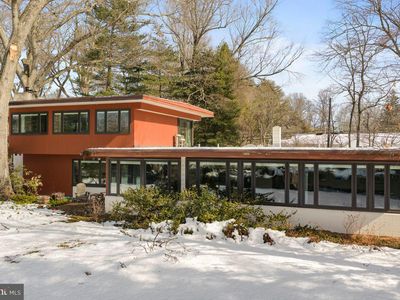 1112 General Saint Claire Rd, Washington Crossing, PA, 18977