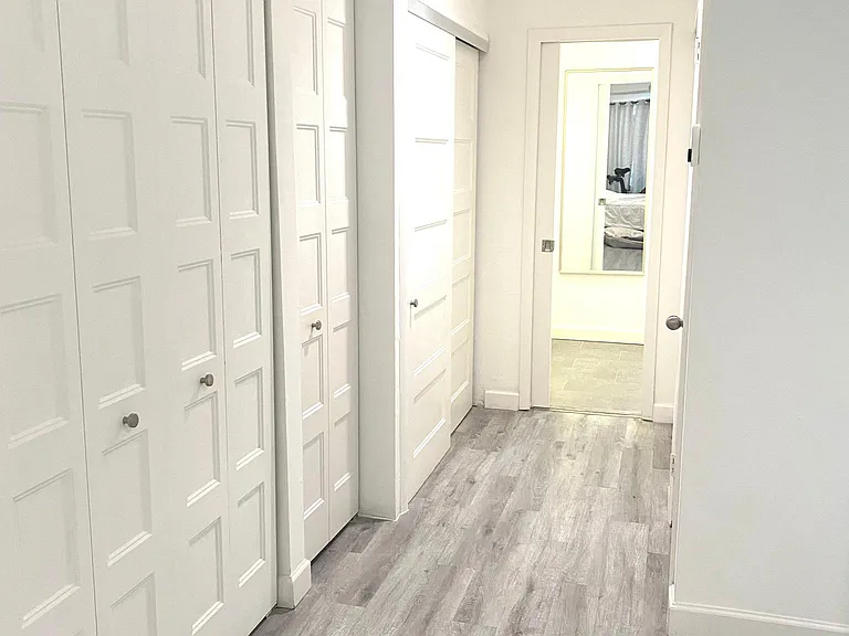 1910 NE 5th St #108 — Photo 12