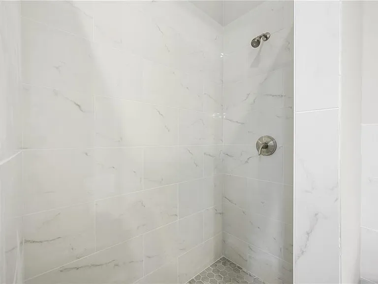 2295 Brandon Ct NE — Photo 24