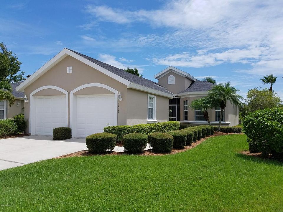 1st image of 4239 Woodhall Cir