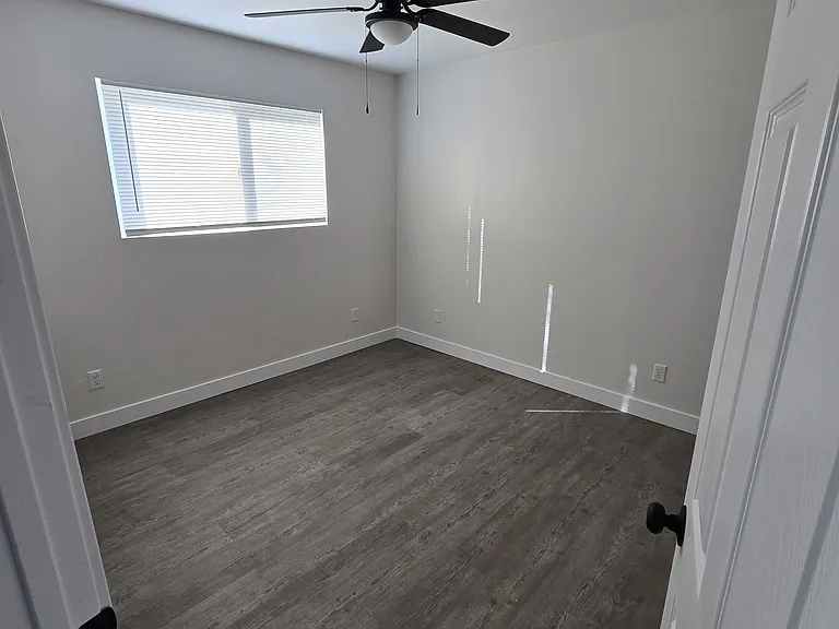 5017 Olivehurst Ave #F — Photo 6