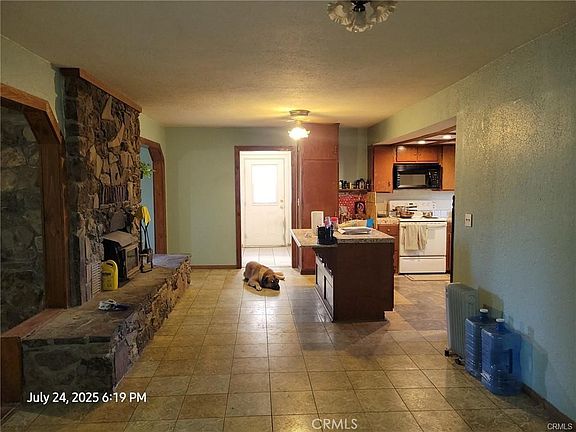 4th image of 27177 Cahuilla Rd