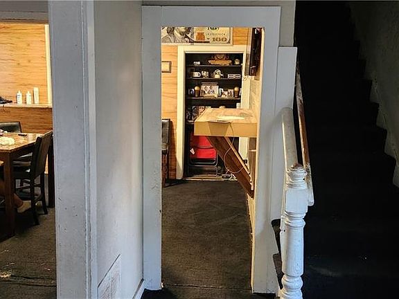 5th image of 1526 Cypress Ave