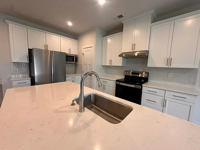 1668 Burtonwood Dr — Photo 20