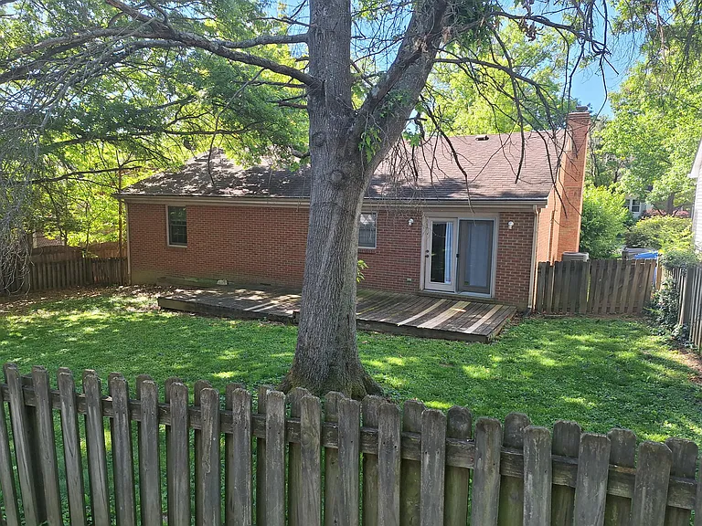 1717 Brook Park Dr — Photo 11