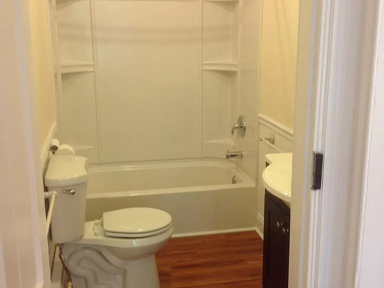 275 Mill Ln #4 — Photo 11
