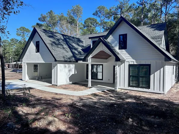 1315 4th St SW, Moultrie, GA 31768