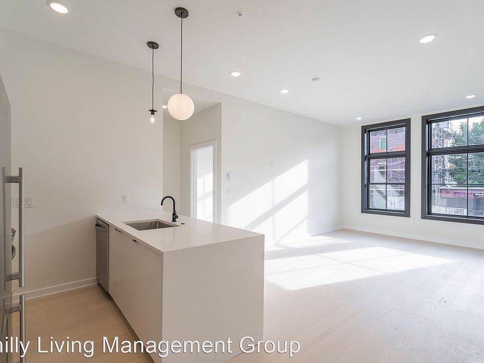 1st image of 1208 N 29th St #10221043