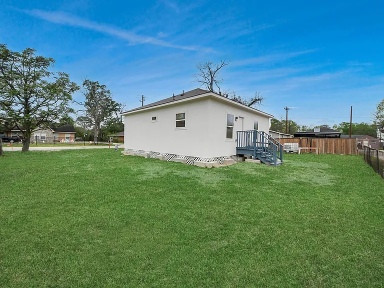 9210 Wheatley St — Photo 35