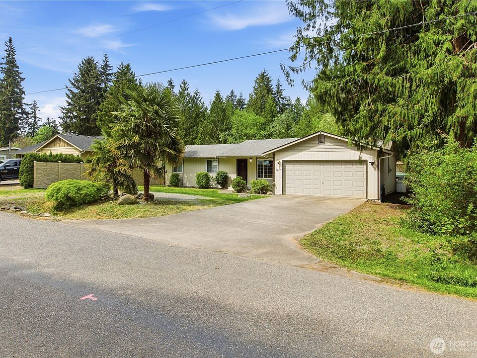 1st image of 9407 202nd Avenue E