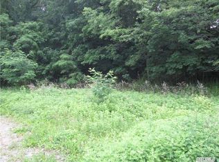 10 Nicholas St, Port Jefferson, NY 11777