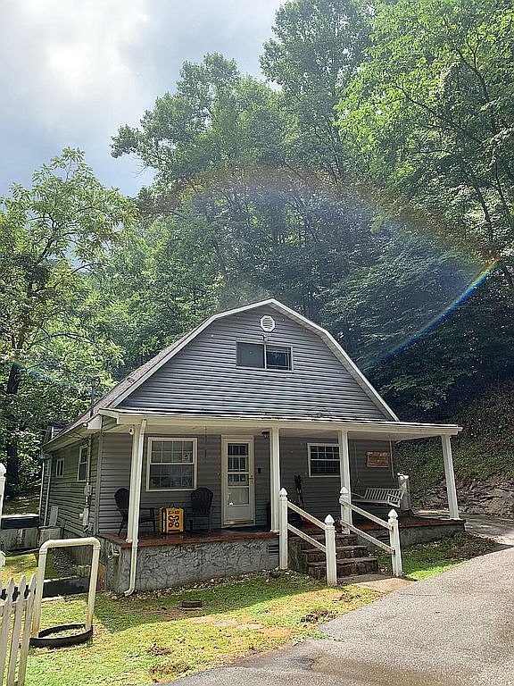 80 Meade Br, Harold, KY 41635 Zillow