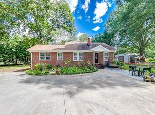 12 McArthur St, Commerce, GA 30529