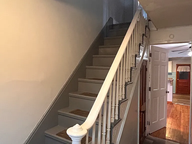 715 Tracy St #1 — Photo 5