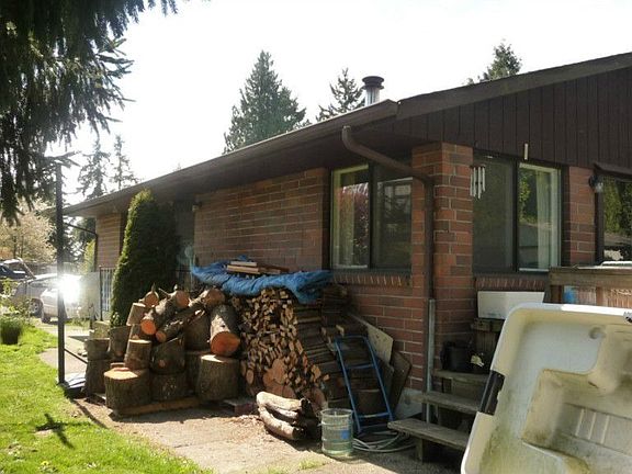 5th image of 3028 S 225th Pl