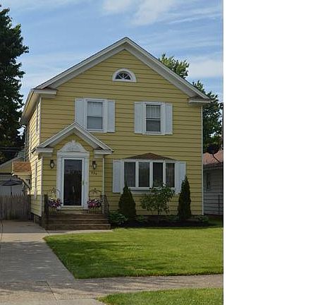 2nd image of 335 Evans St