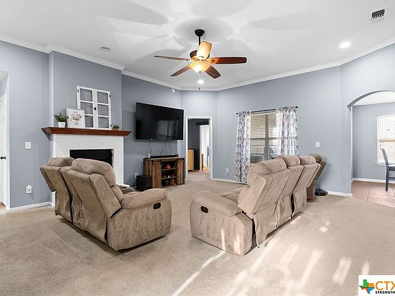 4th image of 6810 Alvin Dr