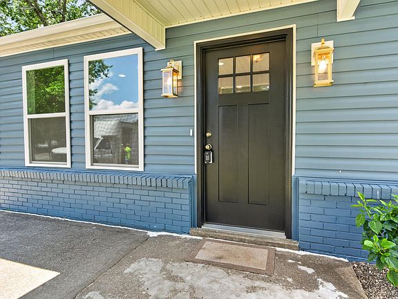 4th image of 2318 Allen Dr