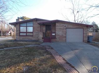 1336 Sunnyslope St, Emporia, KS 66801