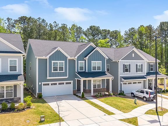 2nd image of 608 Cormiche Ln