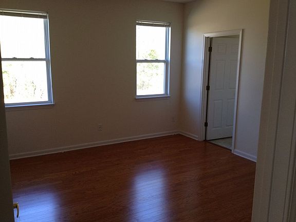 5th image of 310 Coralstone Ct